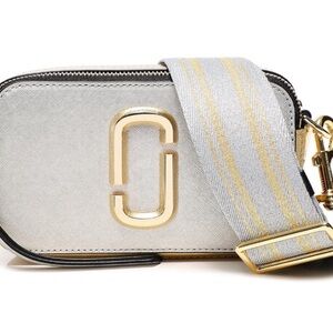 WANT GONE! Marc Jacob’s Snapshot Crossbody in Silver/Gold